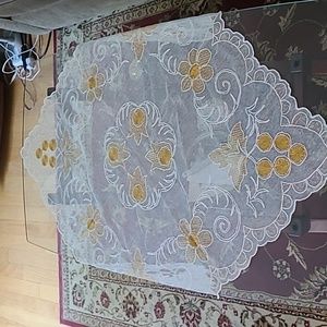Square decorative table cover
